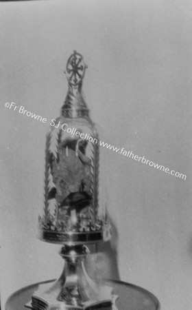 BAR CONVENT BL MARGARET CLITHERSES HAND PRESERVED IN YORK CONVENT SHELF